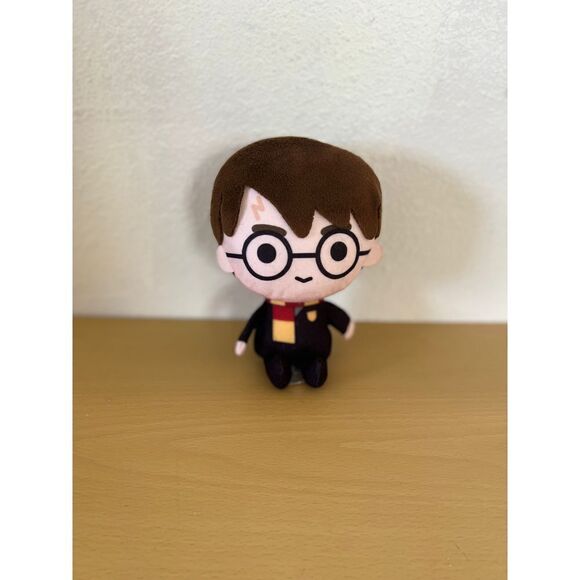 Harry Potter Plush 6” - Picture 5 of 6